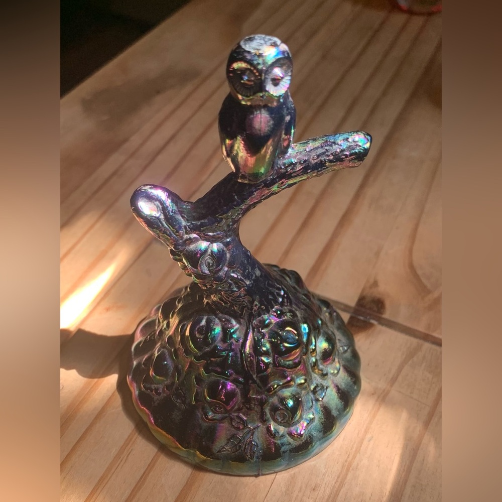 Fenton ring holder!  Carnival glass Owl on tree branch!  Mint!  Rare find!